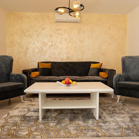Hidden Gem Apartment Mostar Bagian luar foto